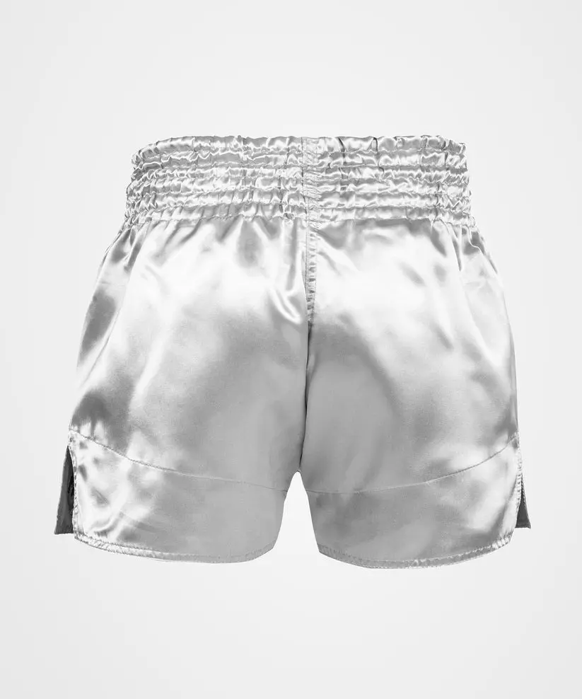 short-de-boxe-thai-venum-classic-argent-noir