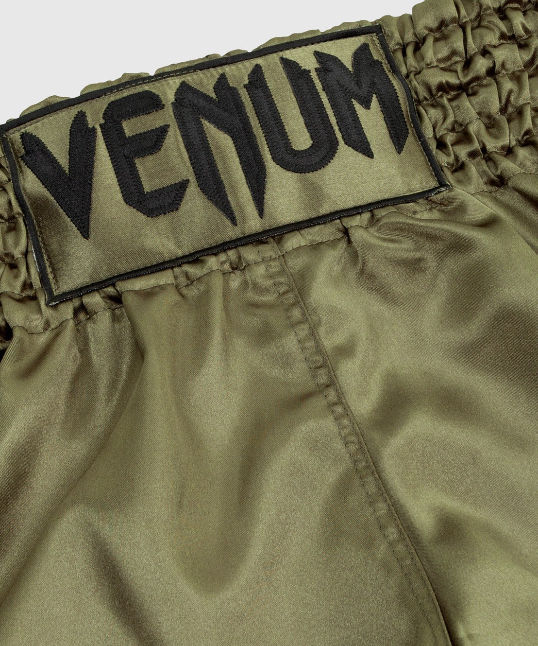 short-de-boxe-thai-venum-classic-kaki
