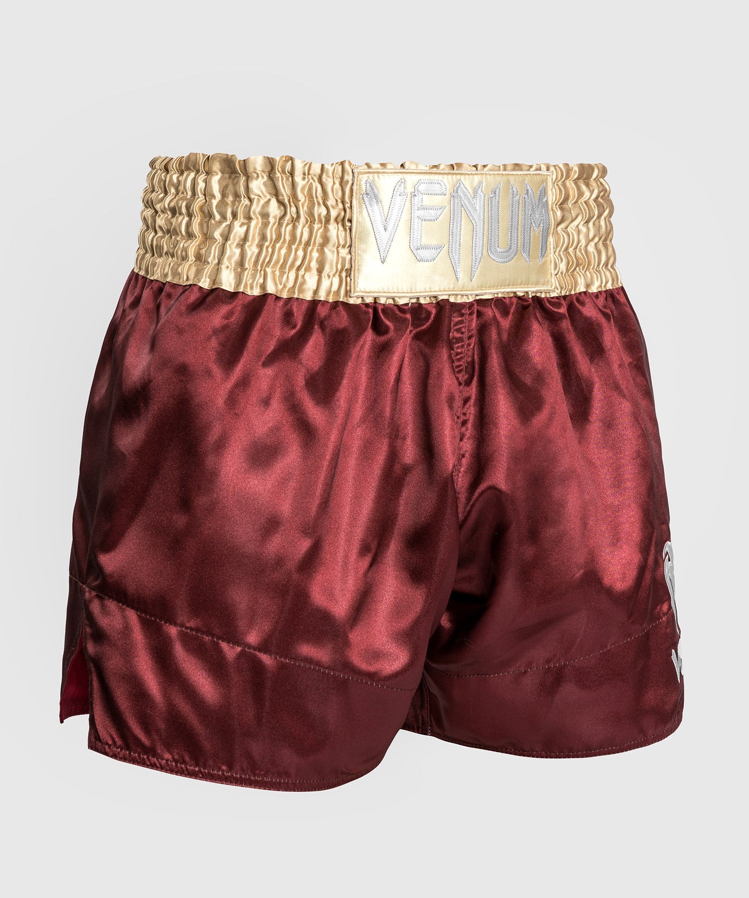 short-de-boxe-thai-bordeau-or-venum