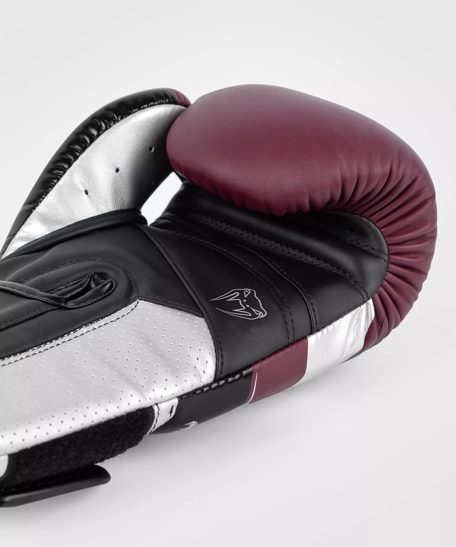 gants-de-boxe-venum-evo-bordeau-argent