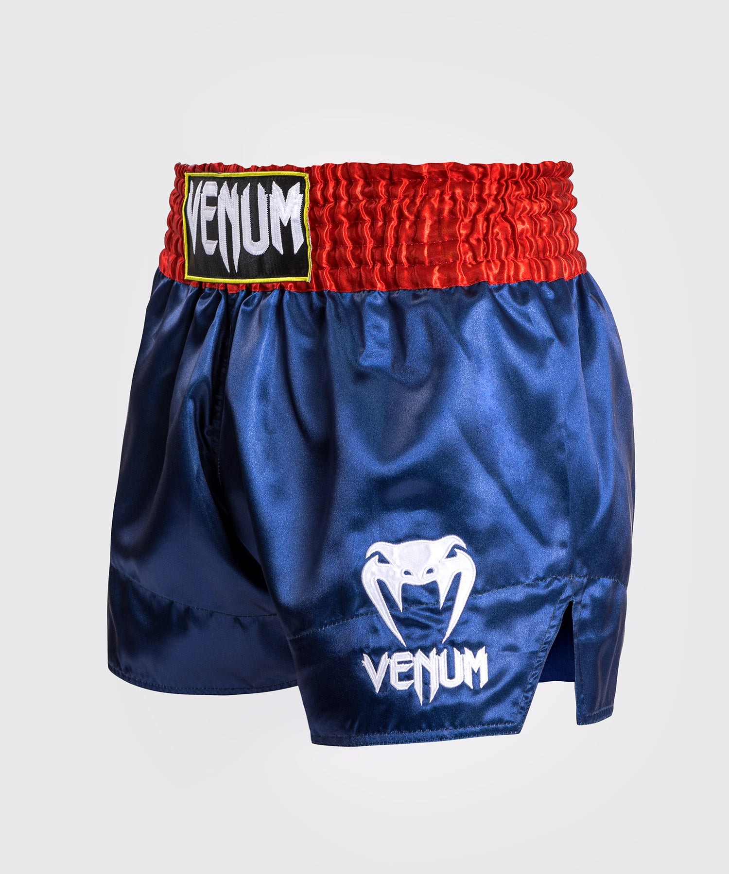 short-boxe-thai-venum-bleu-rouge