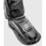 protege-tibias-pied-elite-dark-camo-venum