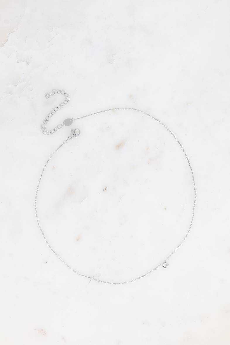 Collier ras du cou Jeannie avec petit oxyde de zirconium, bijou fin en acier inoxydable doré