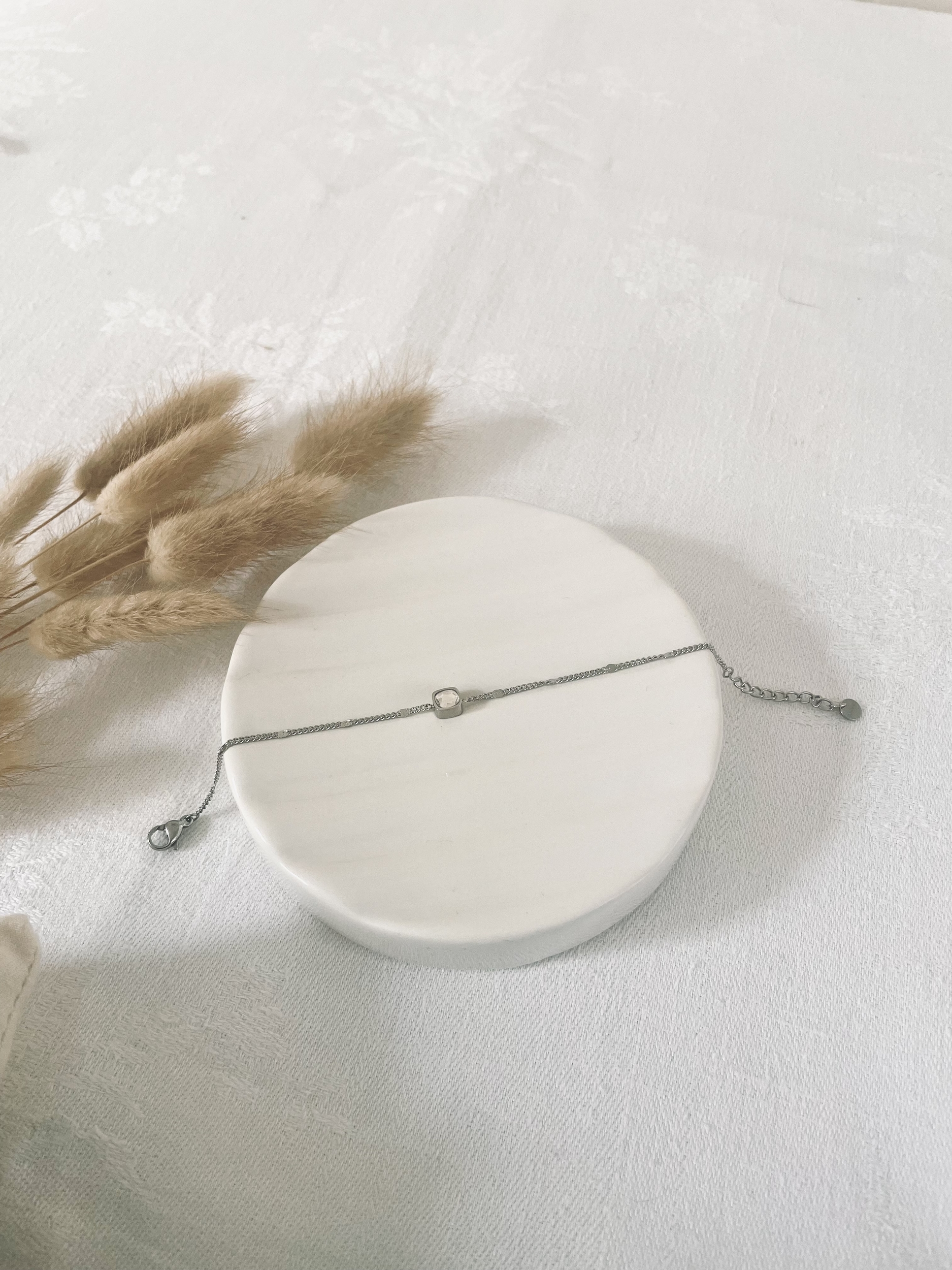 Bracelet en acier inoxydable argenté ajustable – bijou intemporel à porter au quotidien Bella Cosa