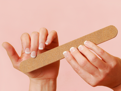 Conseils de dépose de faux ongles