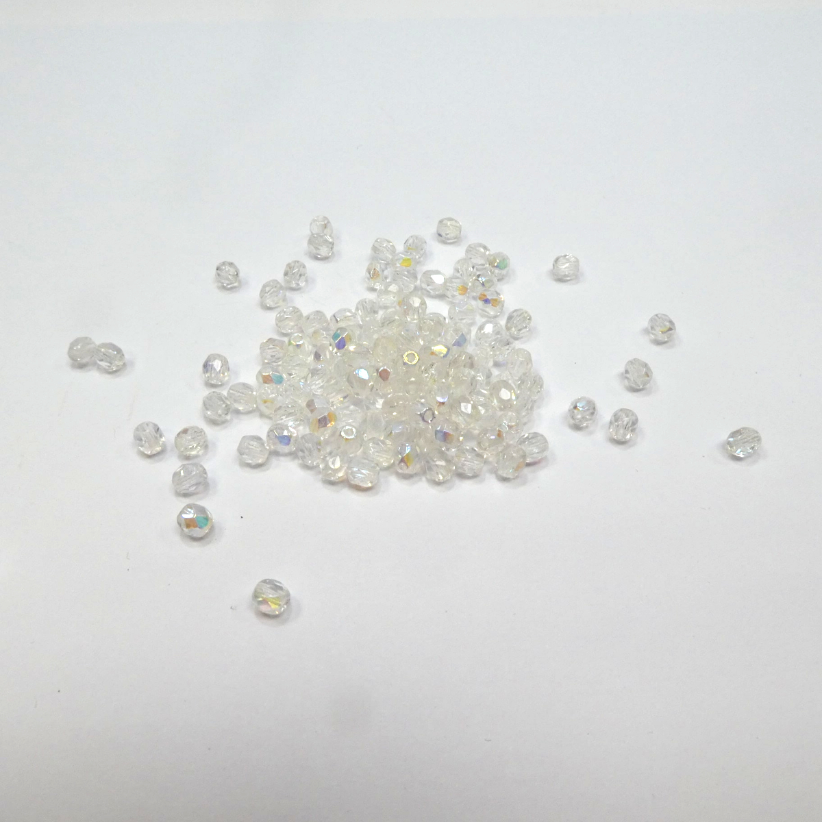 Perles à Facettes Transparentes 10g