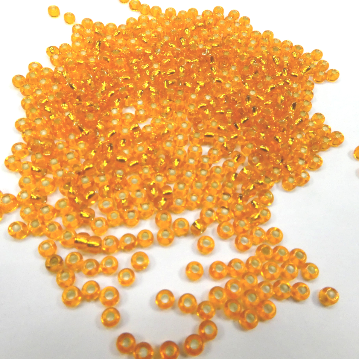 Perles de rocailles orange 2 mm