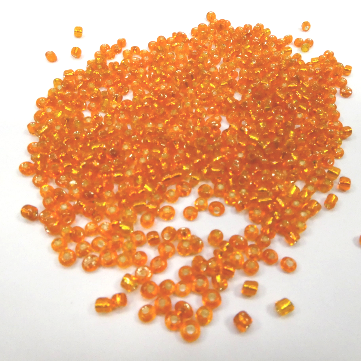 Perles de rocailles orange 2 mm