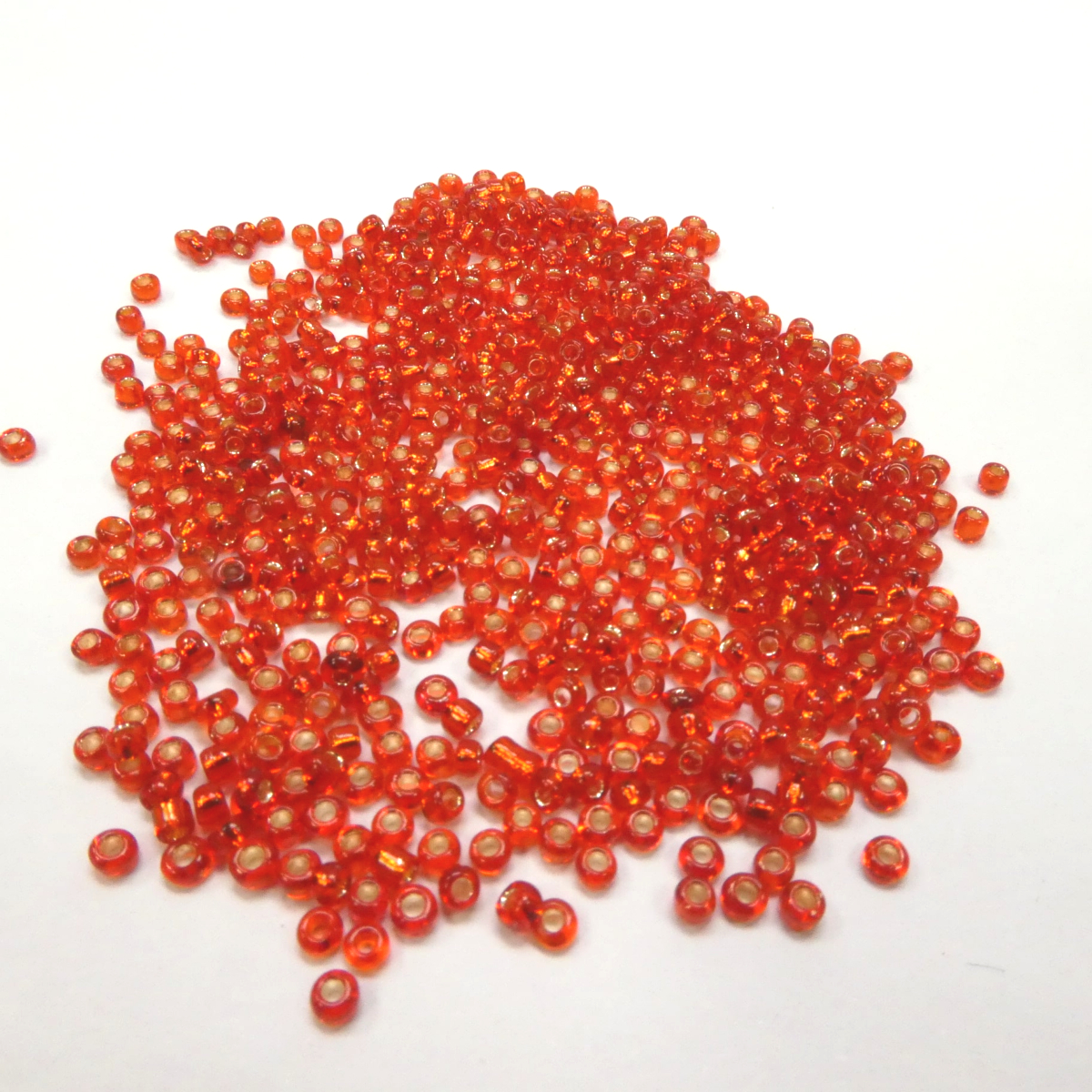 Perles de rocailles rouge 2 mm