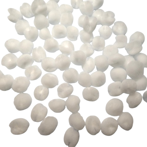pompons blancs