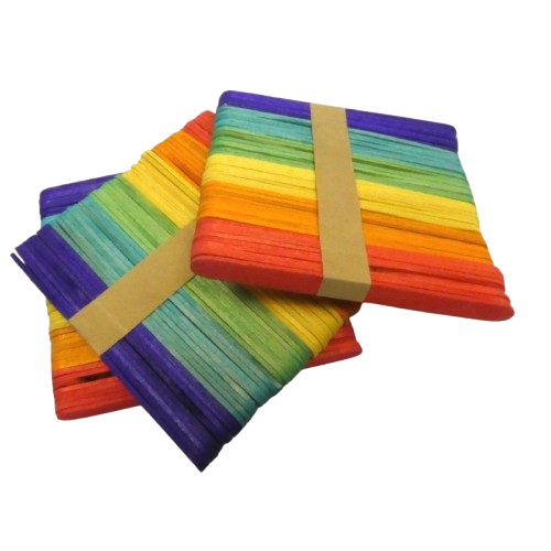 bâtonnets en bois colorés