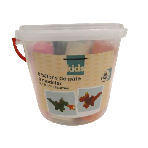 pâte à modeler enfant