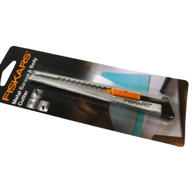 cutter 9 mm fiskars