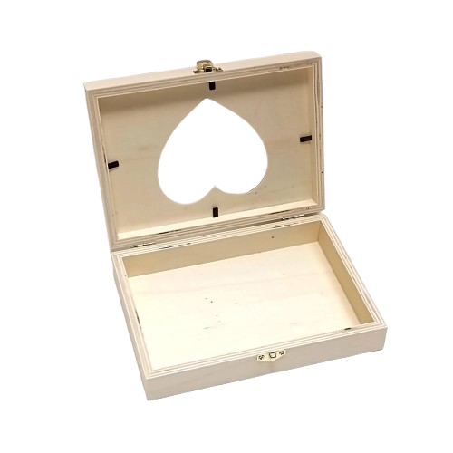 boîte en bois découpe coeur