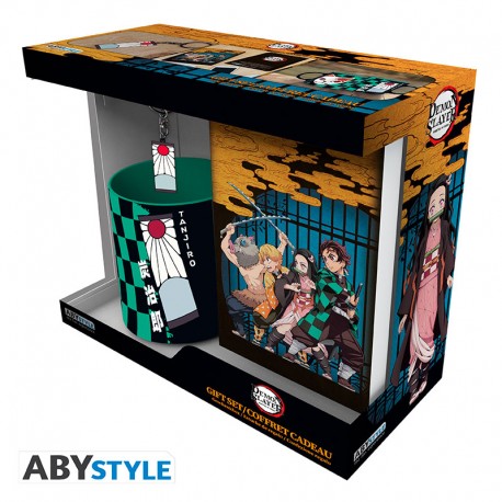 DEMON SLAYER - coffret Mug320ml + porte-cles + Cahier Tanjiro