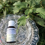biquette-savon-huile-macerat-ortie-bio-merveilleux-astringeant