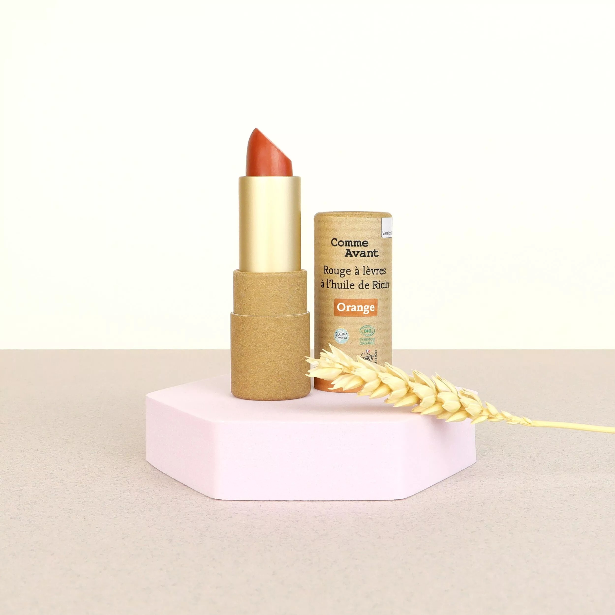 Rouge à lèvre orange ambré