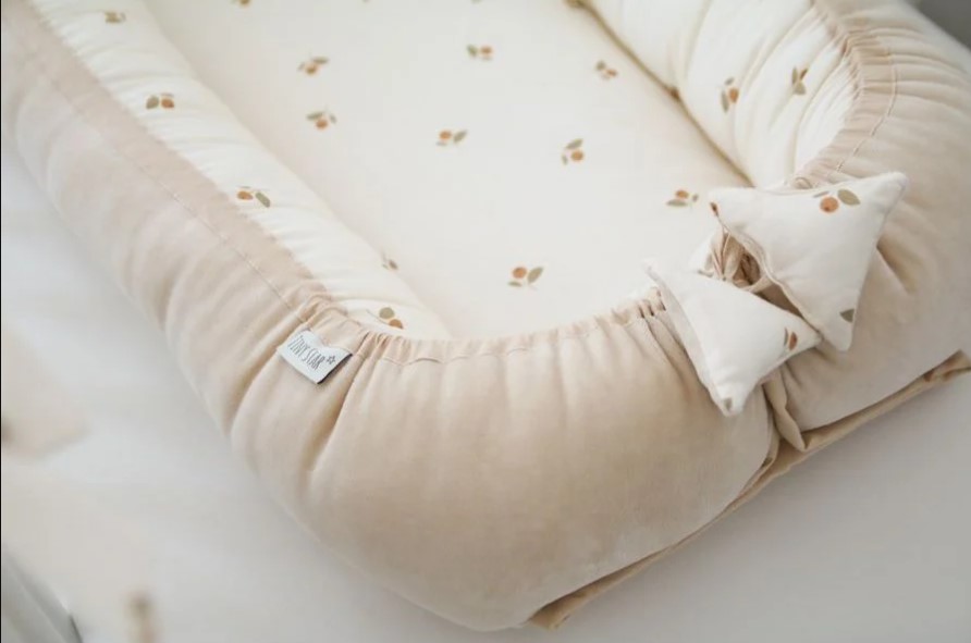 Cocoon Cranberry 4