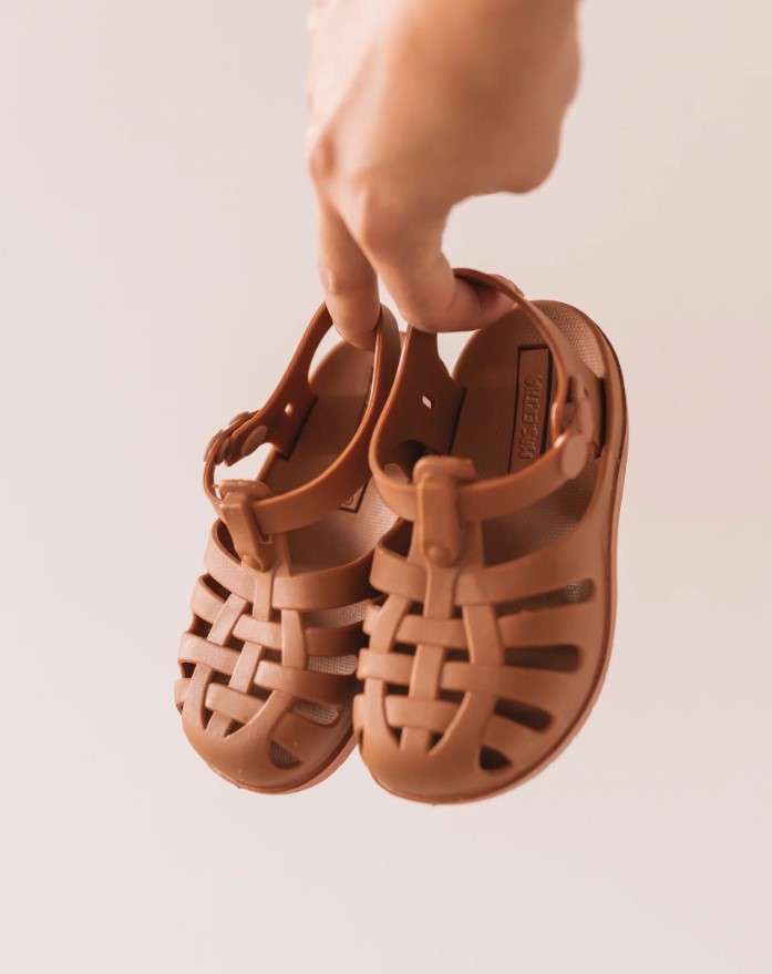 Chaussures de plage orange rouille 2