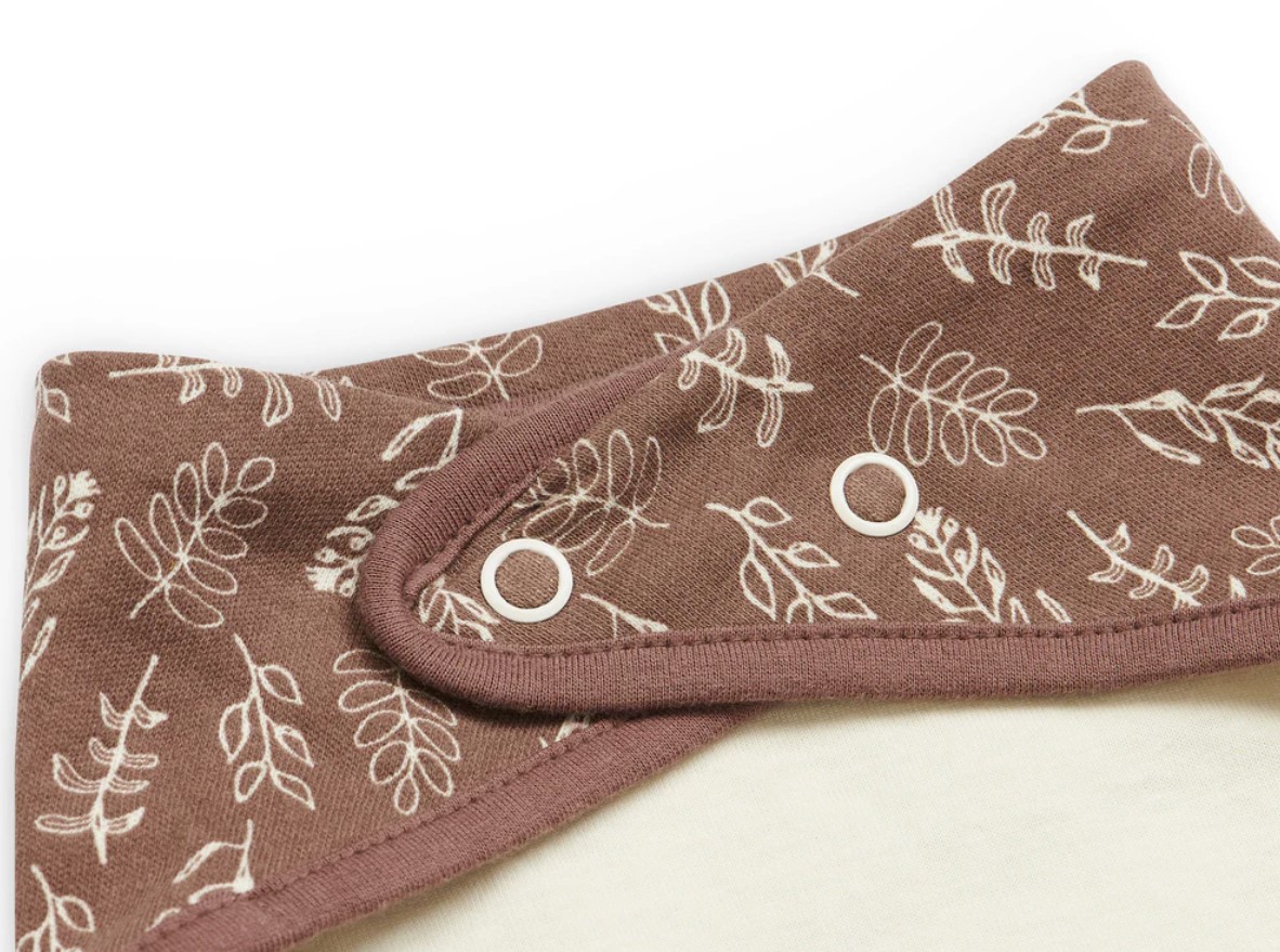 bavoir bandana fleurs brunes 2