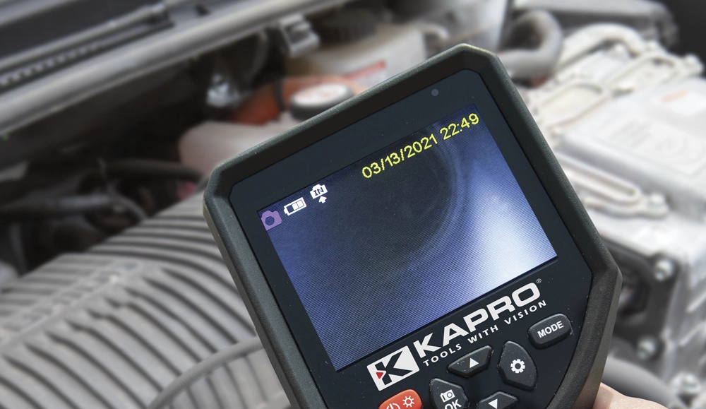 Caméra KAPRO 397 utilisée pour le diagnostic d’un moteur