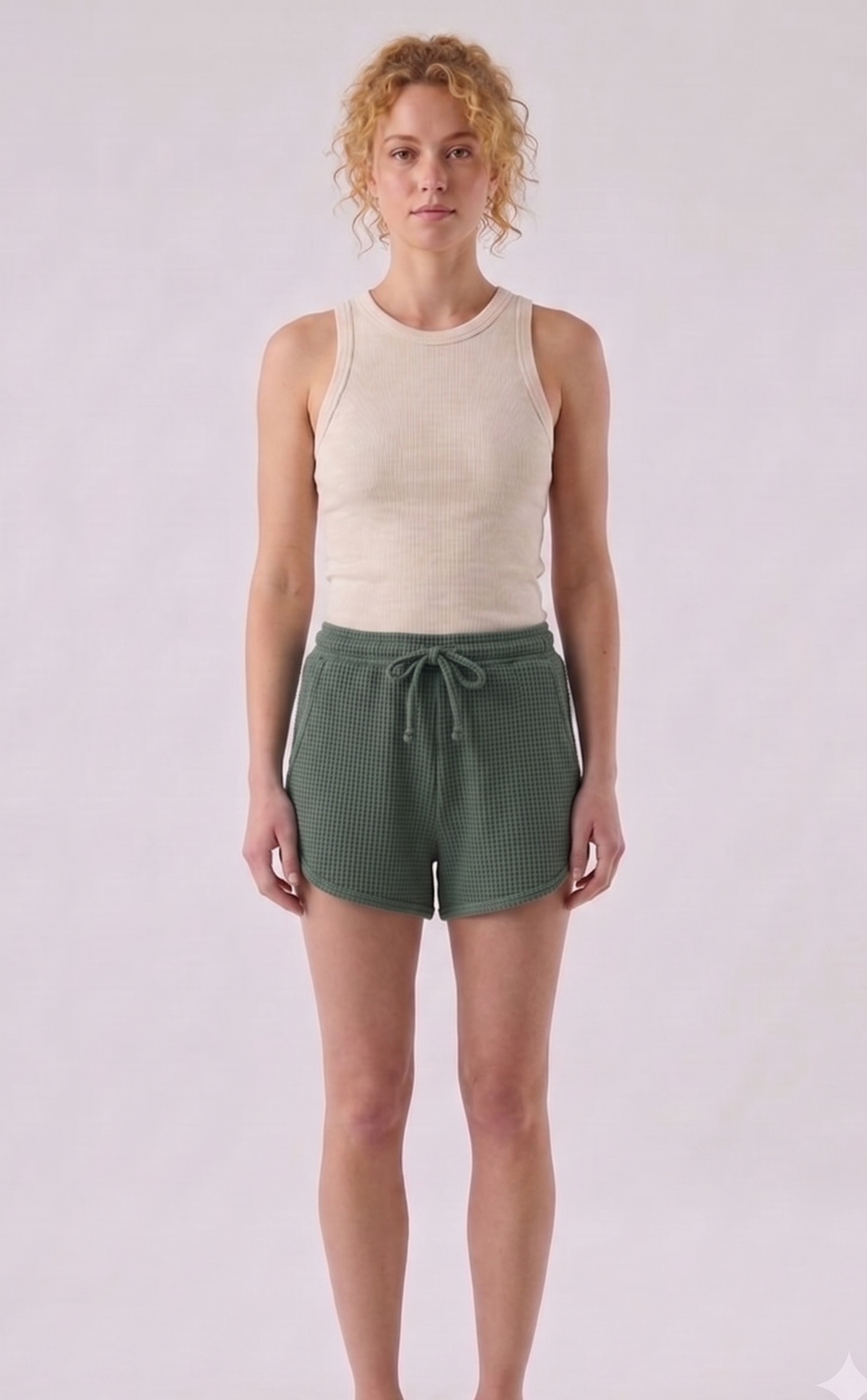 Short taille haute en pur lin