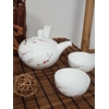 Ensemble élégant japonisant composé dune théière et deux tasses