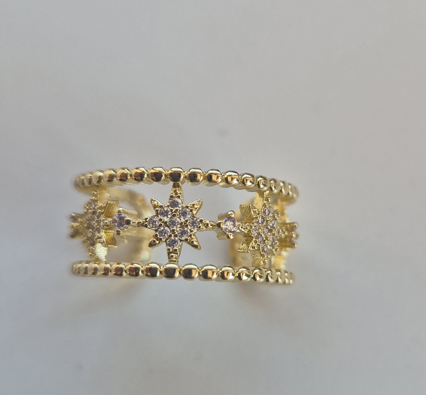 bague étoilée