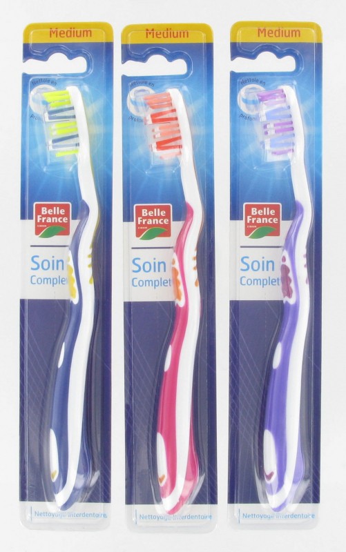 brosse-a-dents-medium-bf