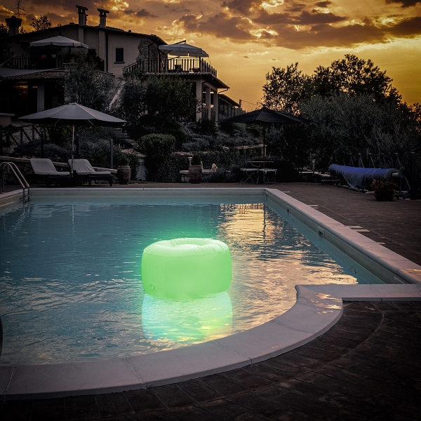 siege-gonflable-avec-led-multicolore-et-telecommande-pulight-innovagoods_343707 (4)