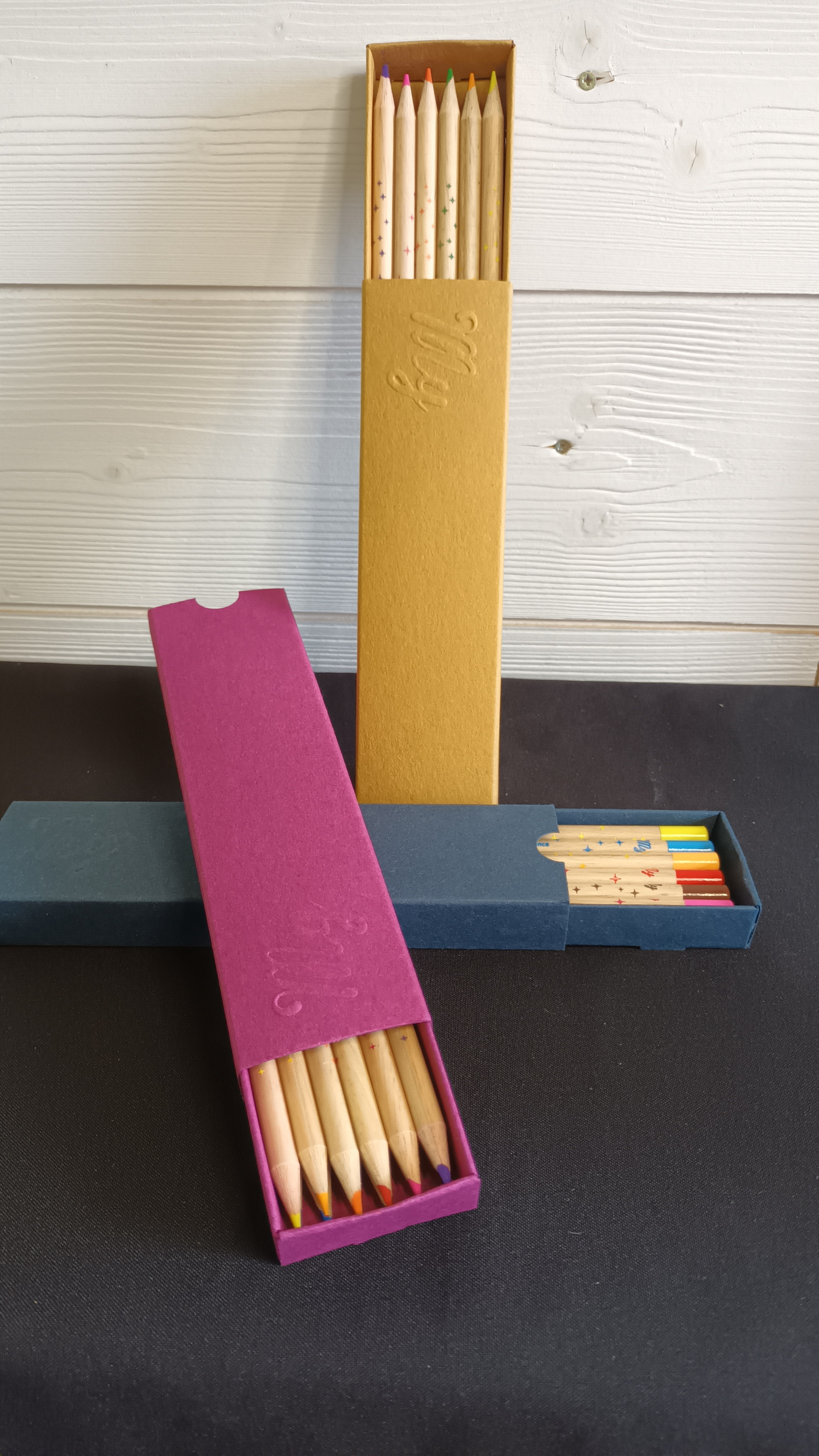 Boîtes de 12 crayons de couleur Graines de Love