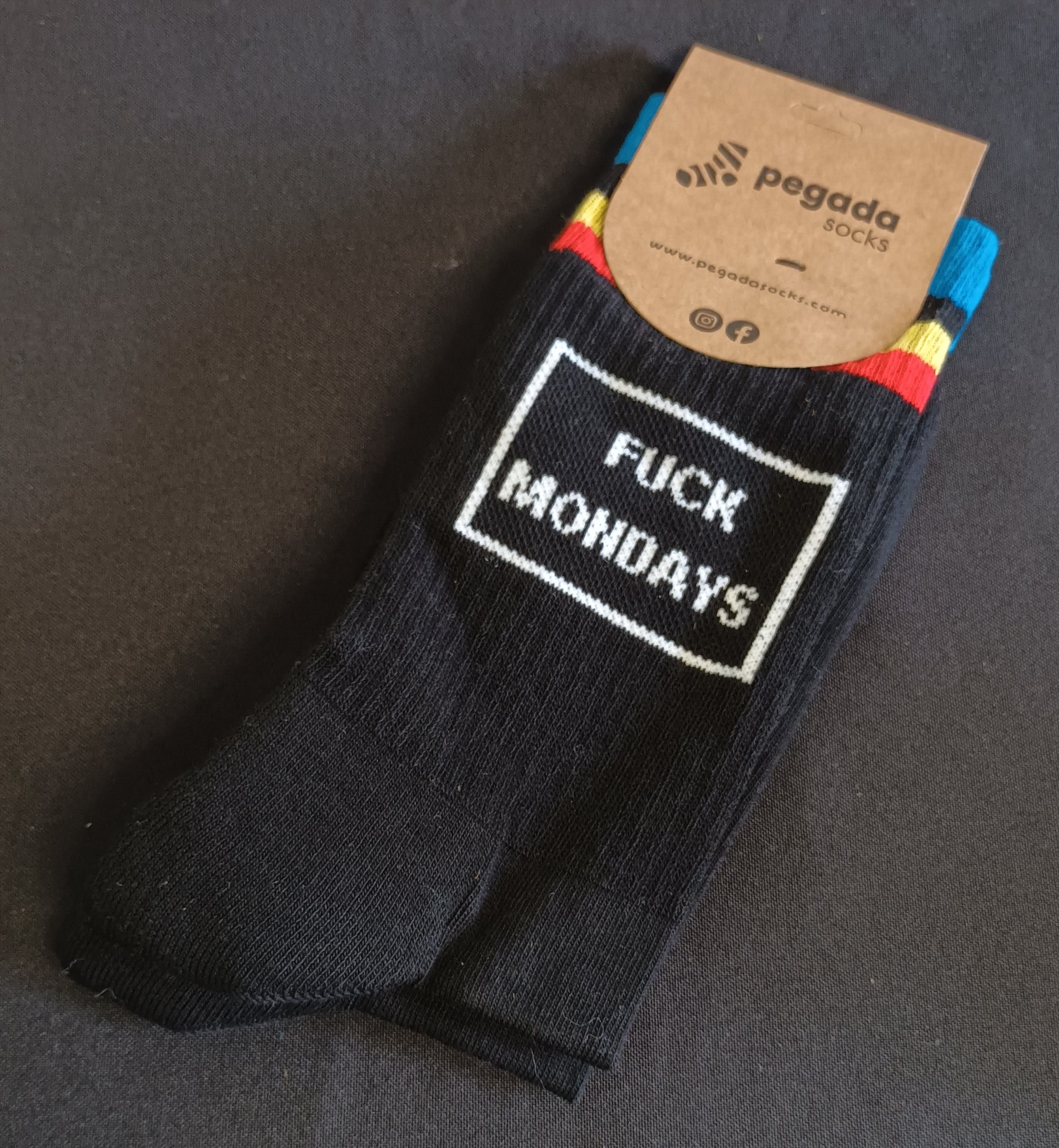 Chaussettes Fuck Mondays Graines de Love