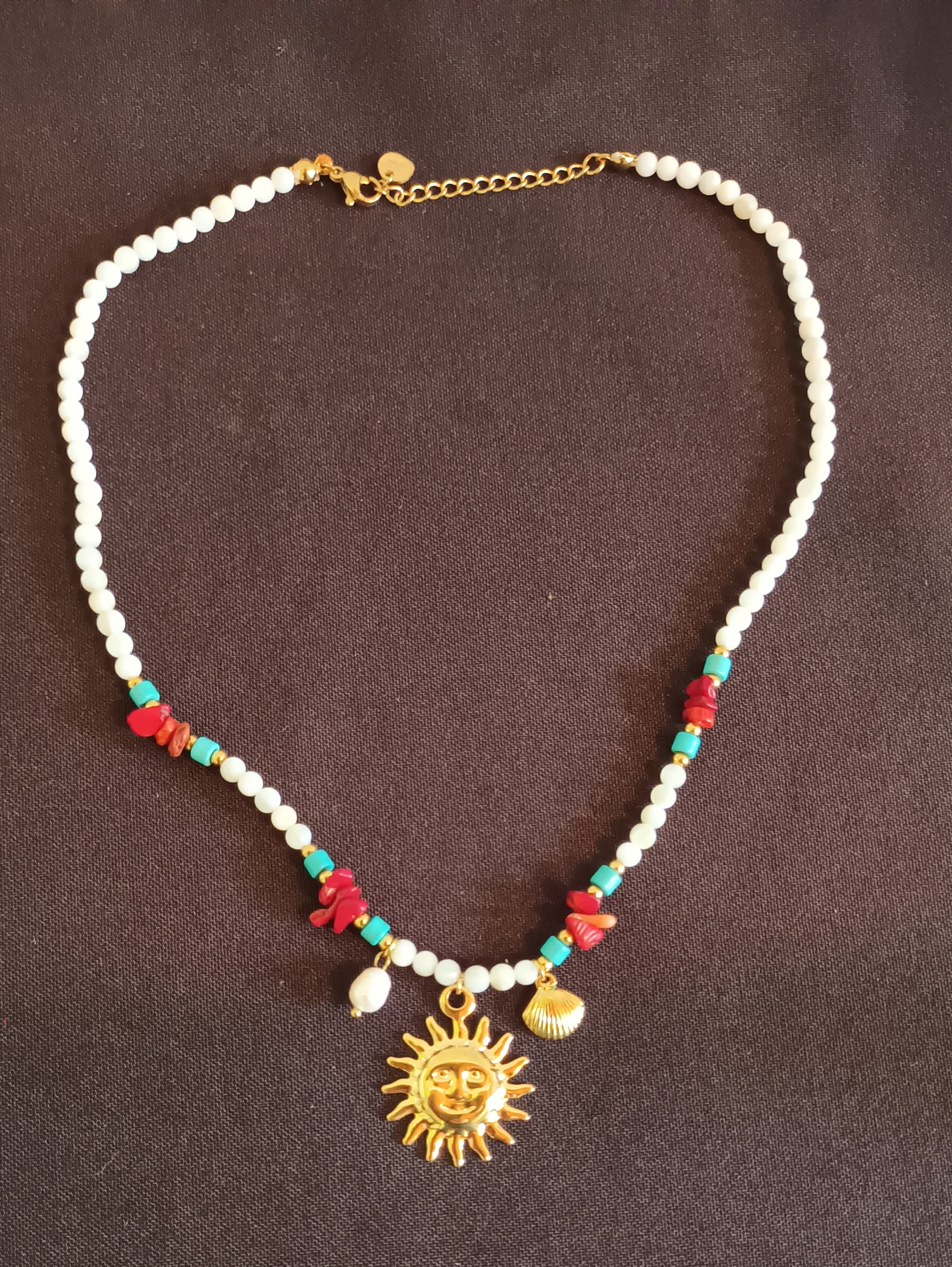 Collier perles breloques soleil Graines de Love