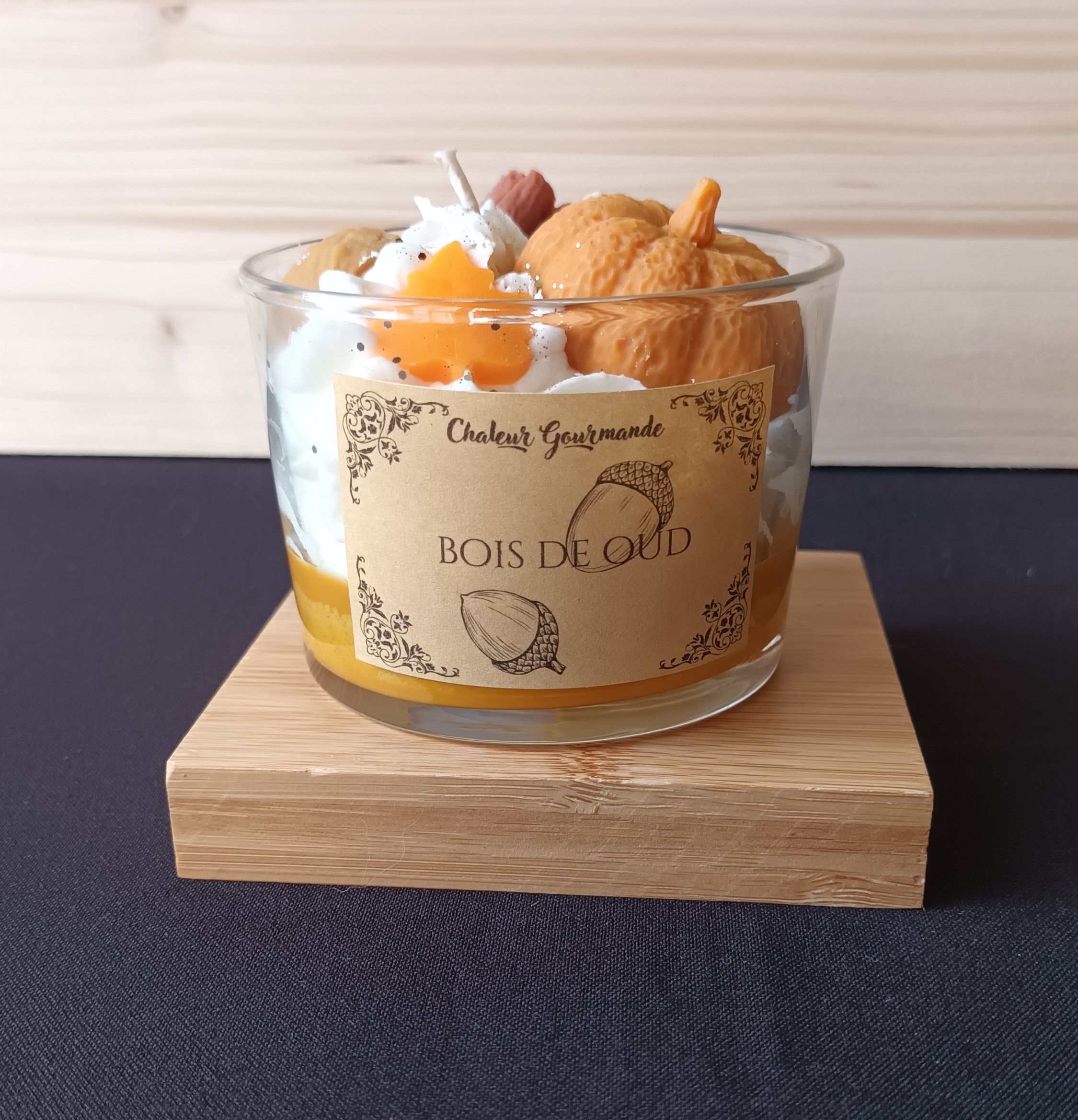 Bougie automne Bois de oud Graines de Love