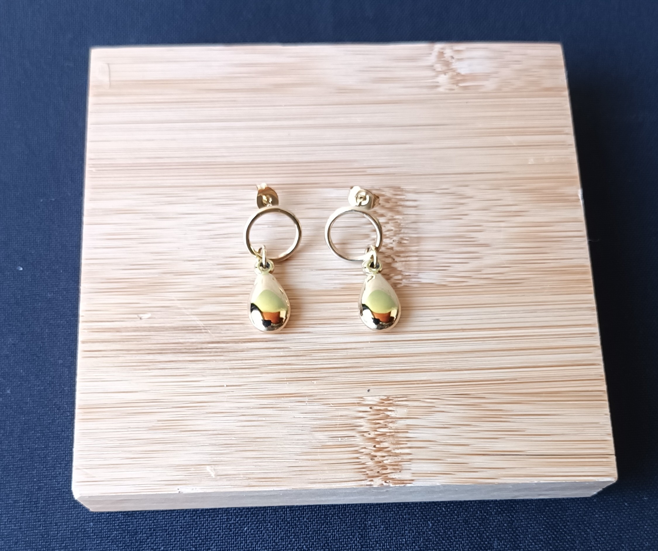 Boucles doreilles gouttes pendantes or Graines de Love