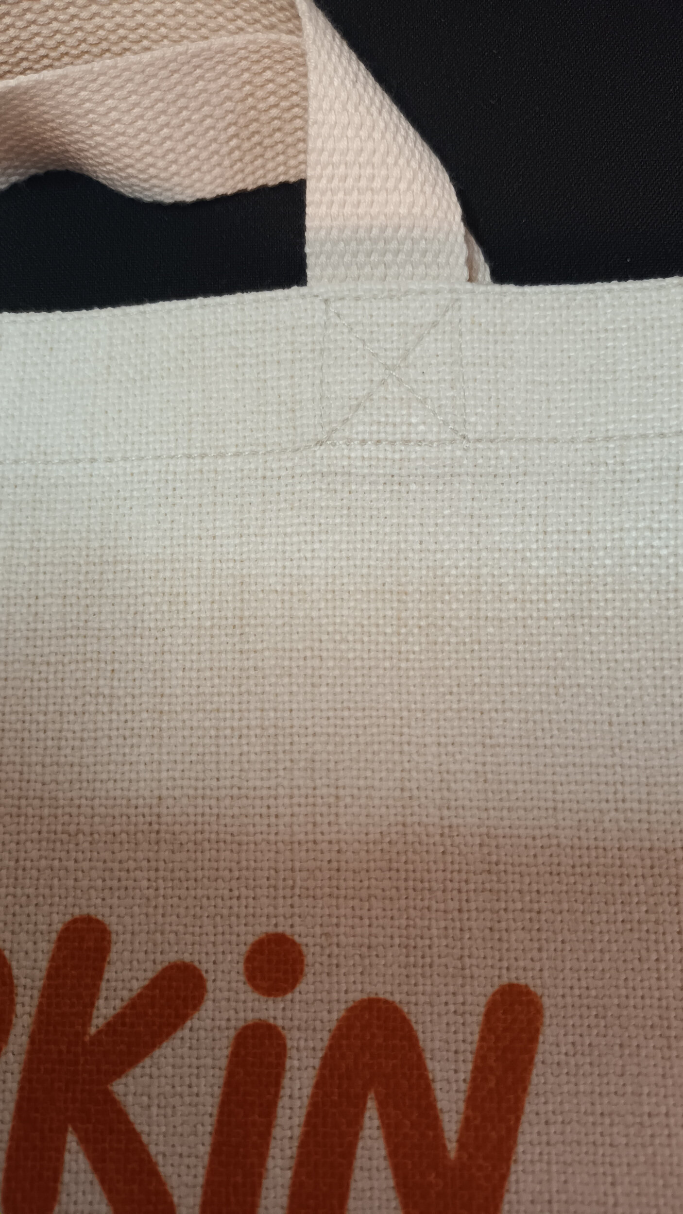 Tote bag Pumpkin season coutureshttps://media.cdnws.com/_i/368660/cs400-512/3674/12/tote-bag-pumpkin-season-coutures.jpeg
