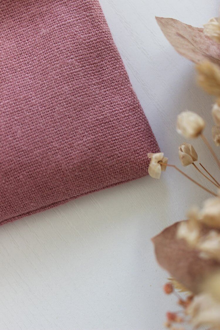 Coussin relaxation pour les yeux rose Graines de Love