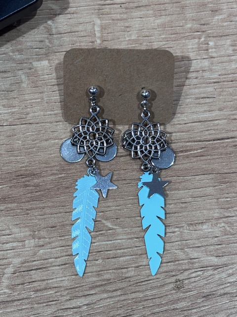Boucles métal amérindiennes