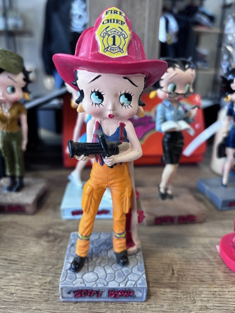 Figurine Betty Boop Pompier