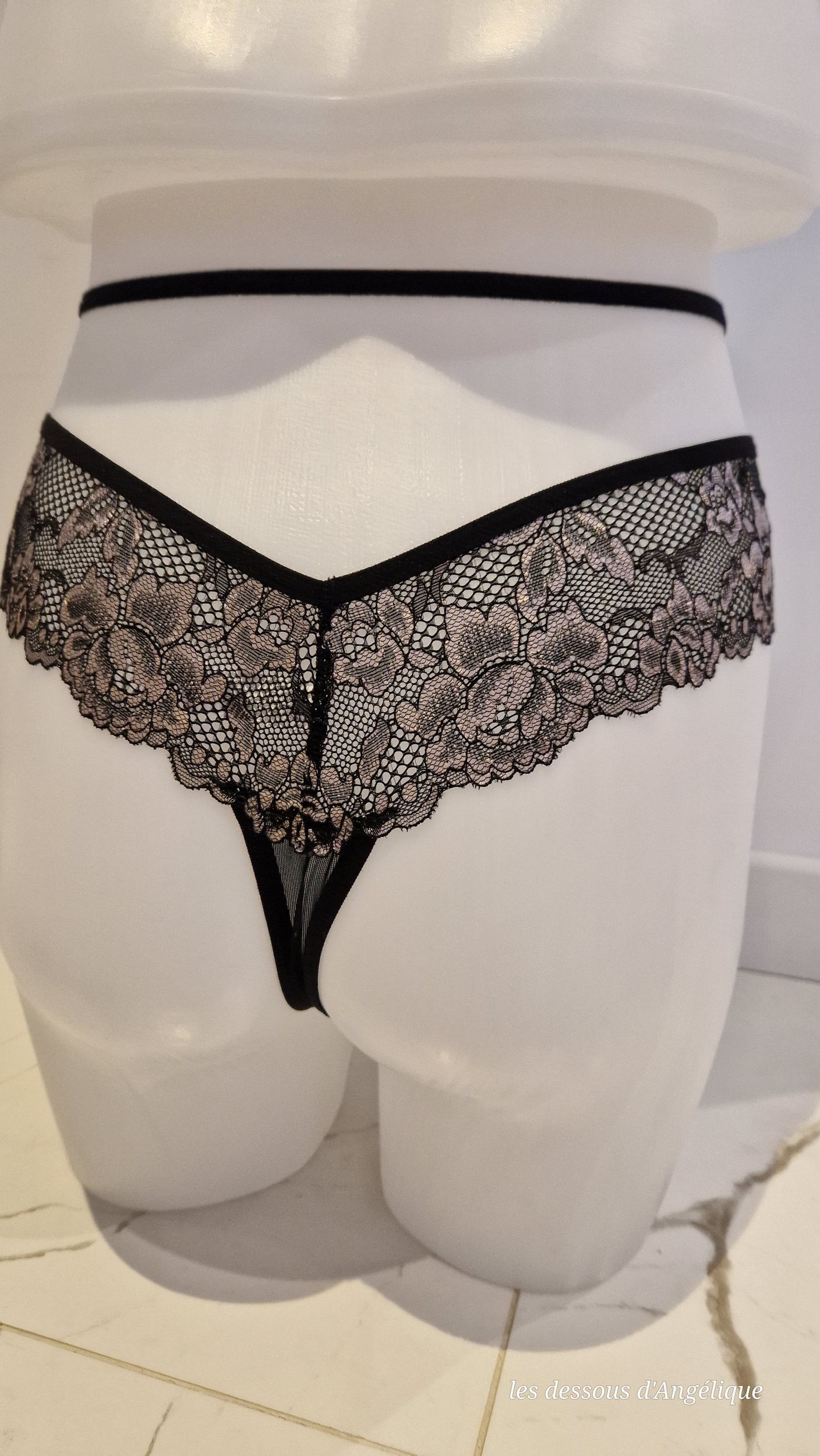 magnetique  tanga (4)