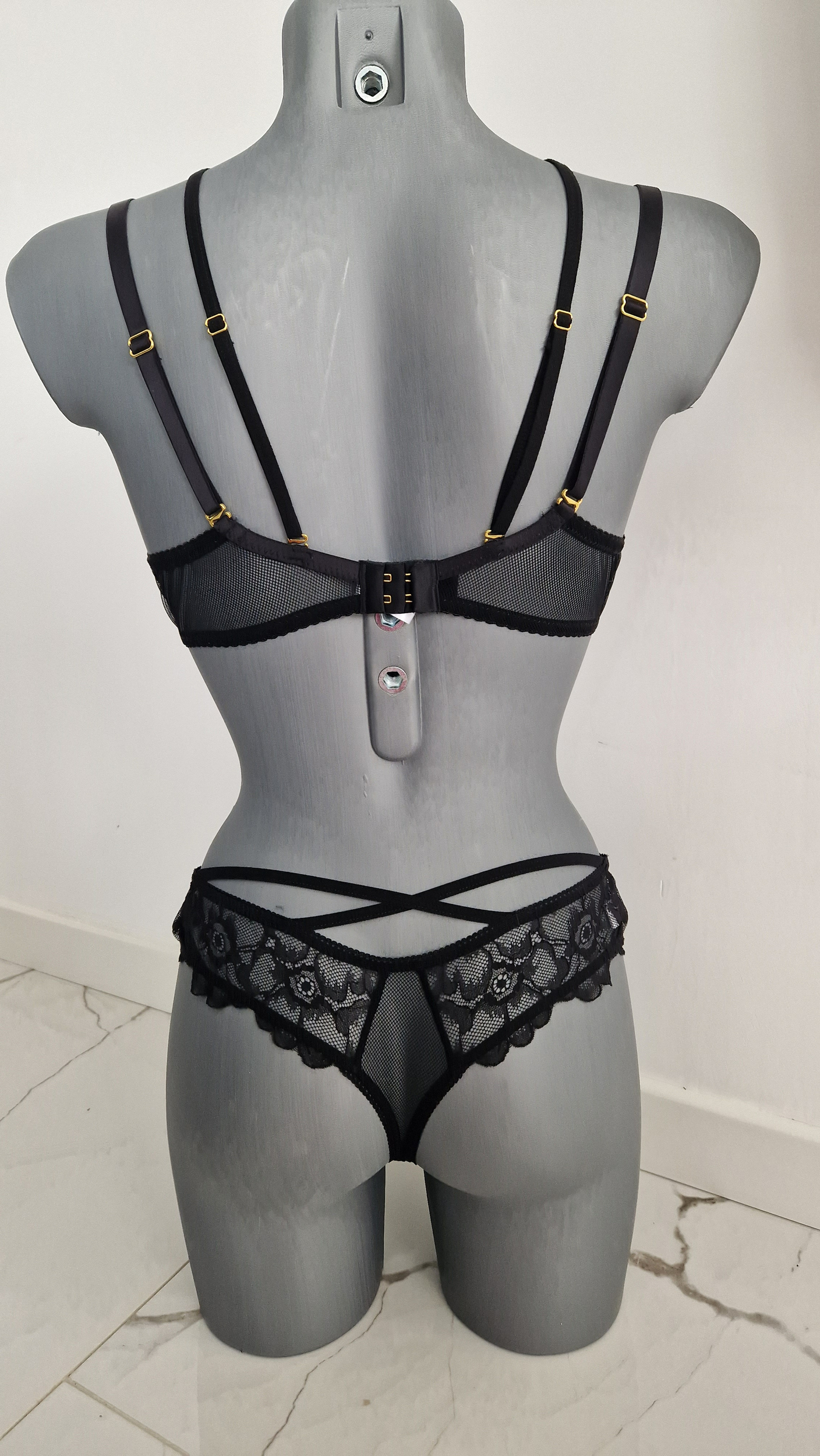 Jaspe noir soft + string (2)