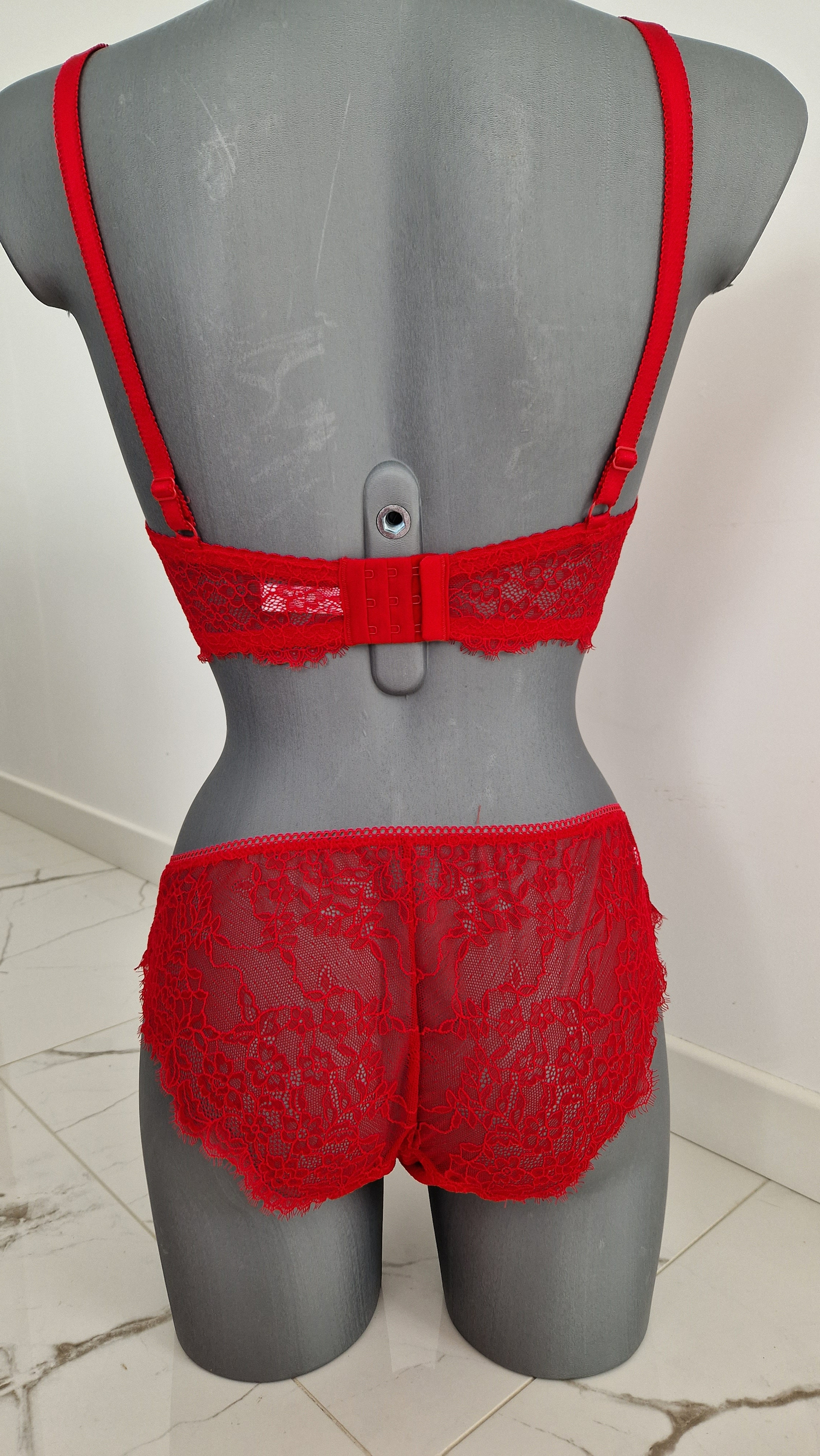 rubis slip