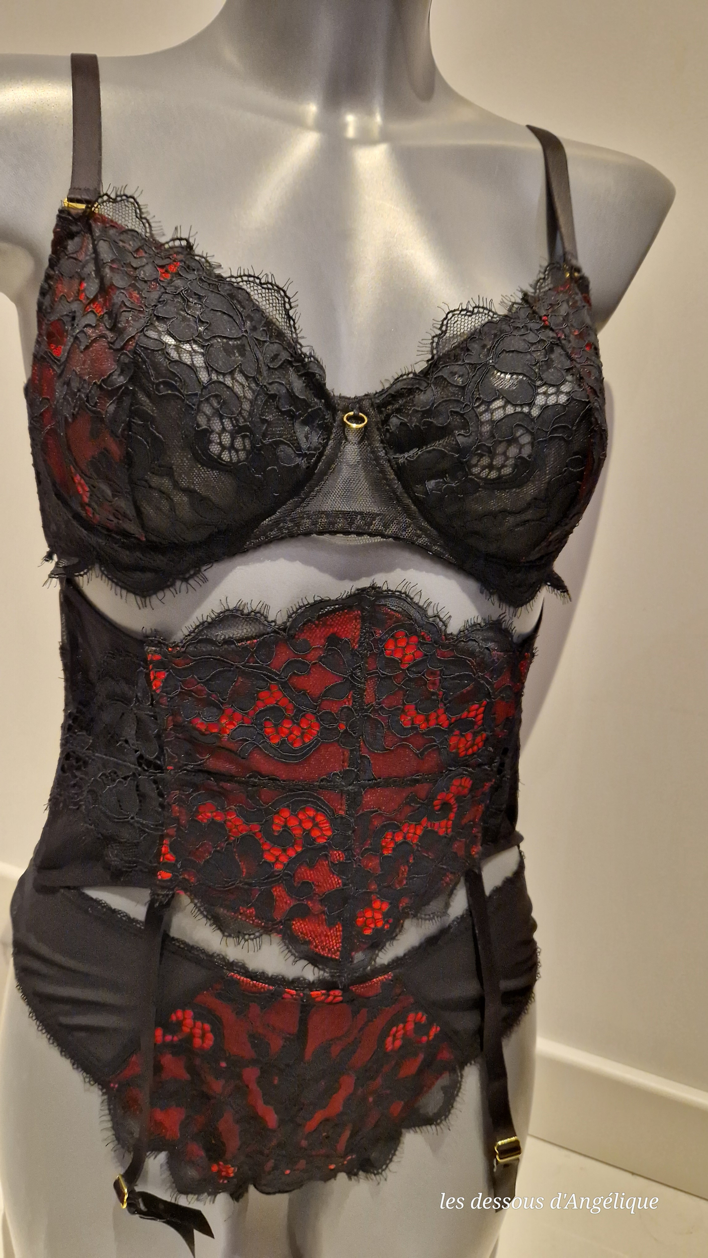 Grenat Soft+ serre taille+ tanga (6)