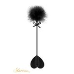 tapette cœur avec pompon noir SWEET CARESS