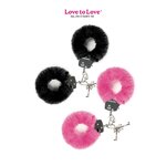 menottes fourrure Attach Me  LOVE TO LOVE
