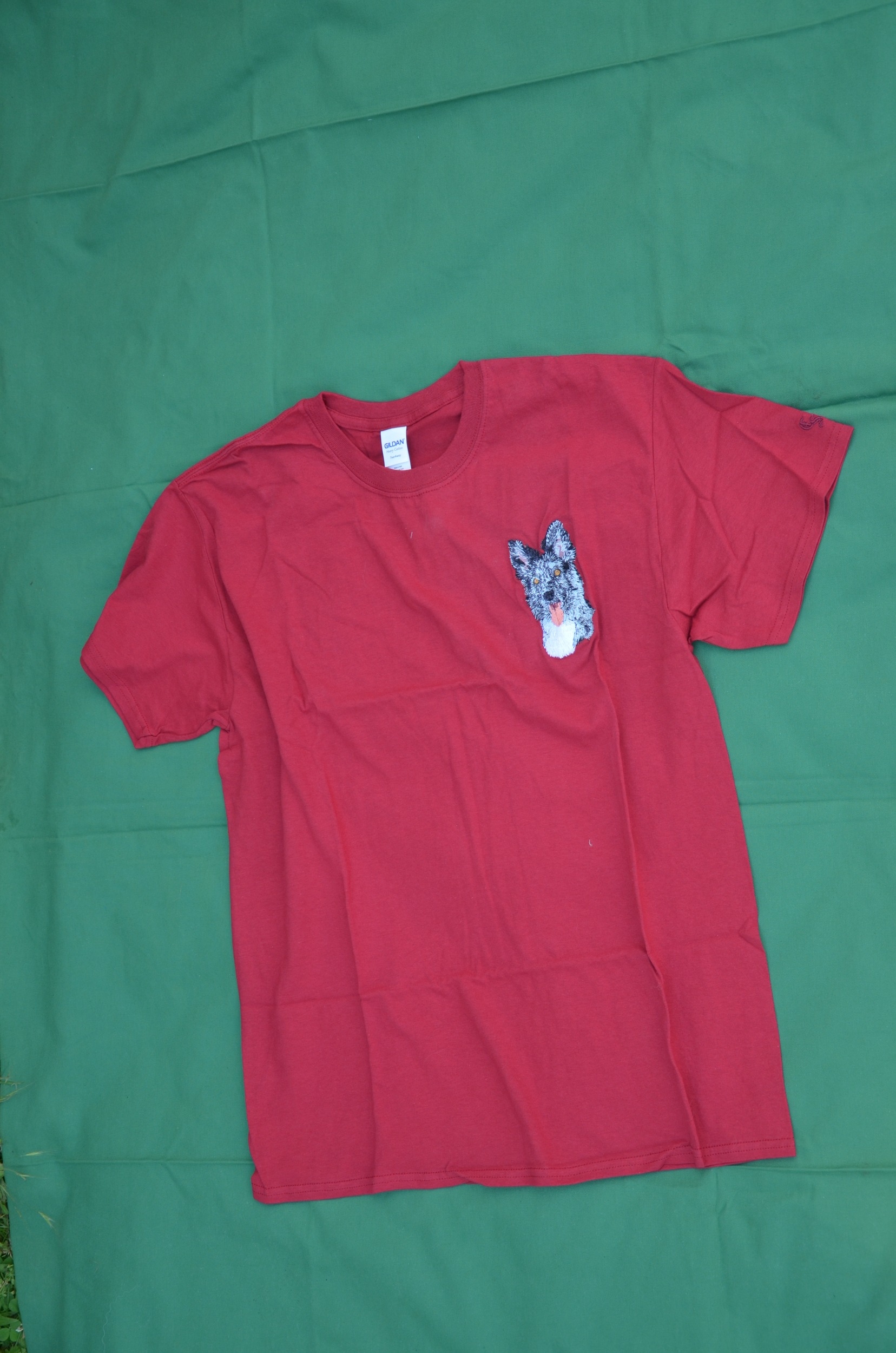 T-shirt - broderie Border Collie 1 - couleur : rouge