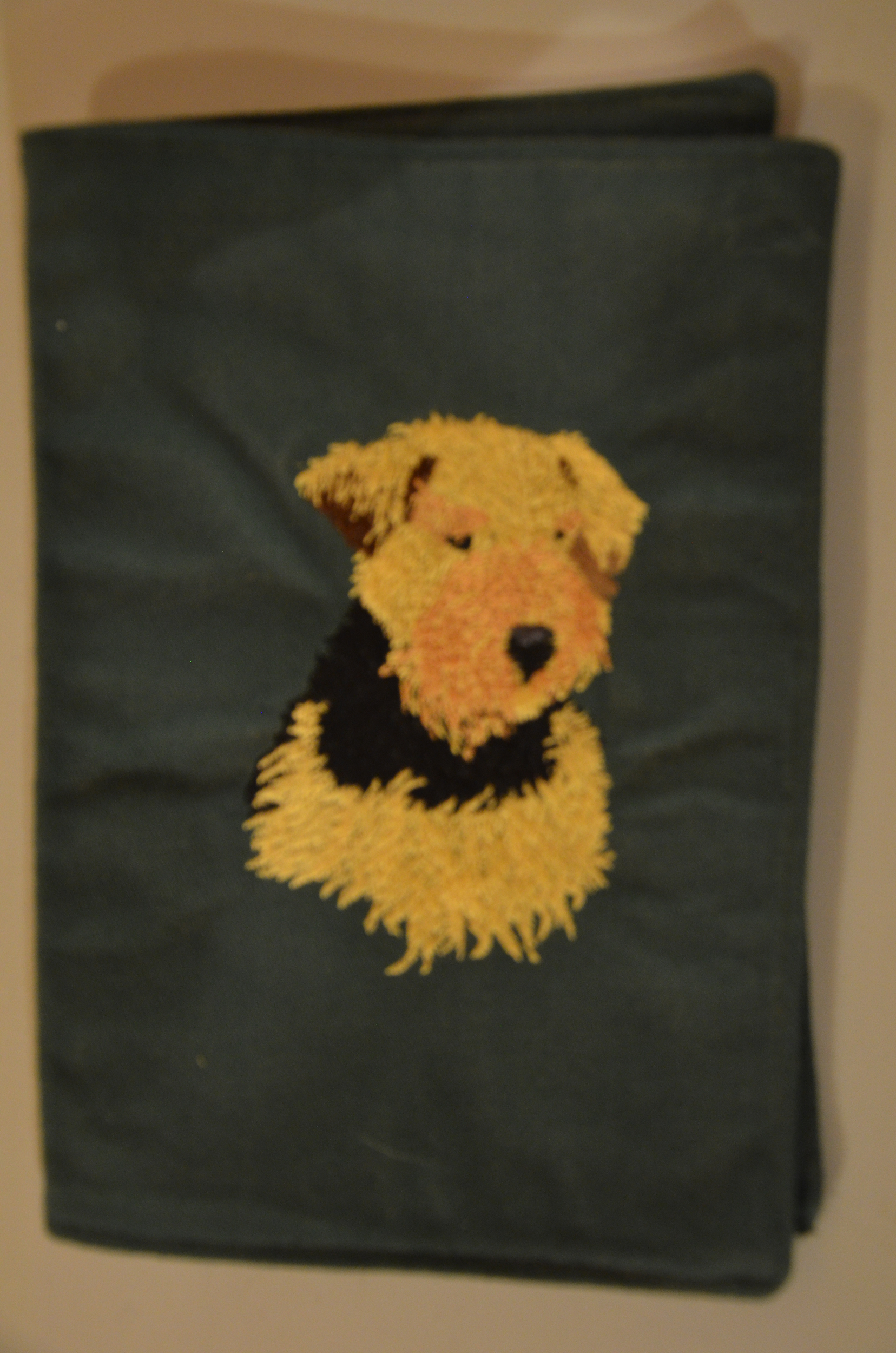 Broderie Welsh terrier 1 - protège carnet de santé vert