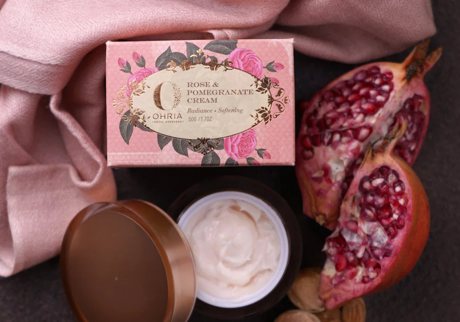 Crème-visage-rose-grenade