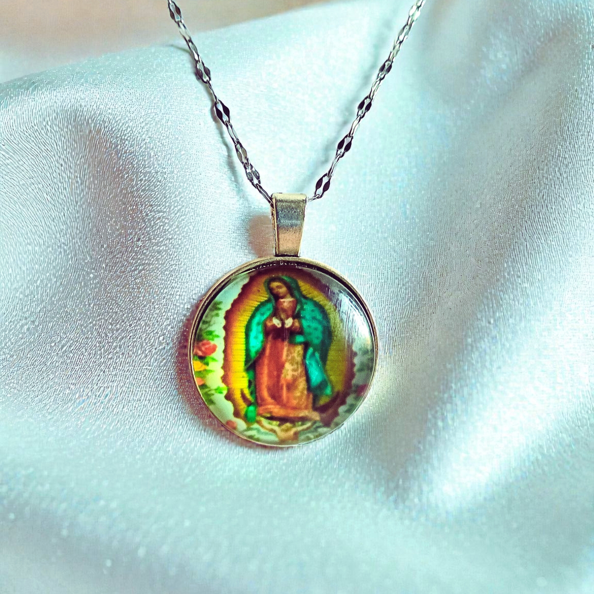 Collier Guadalupe