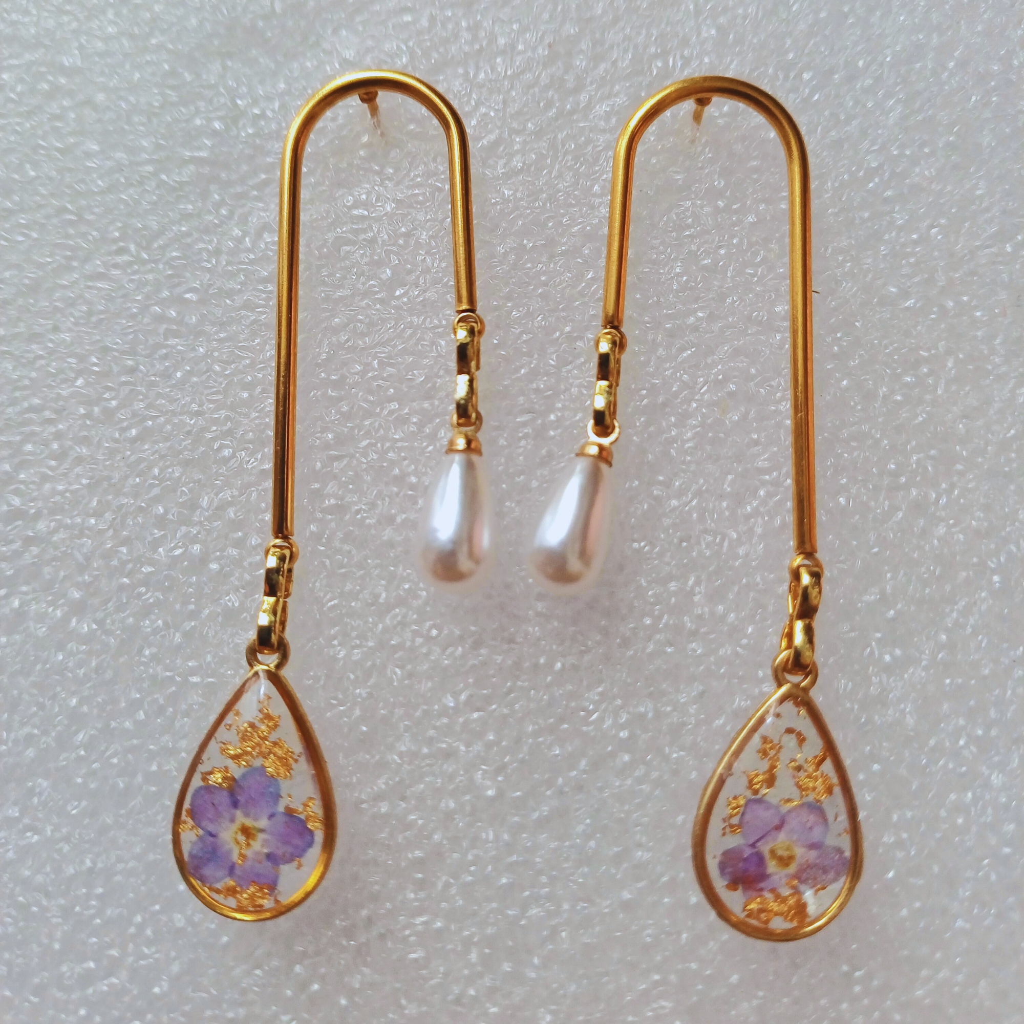 Brinco flor lilas